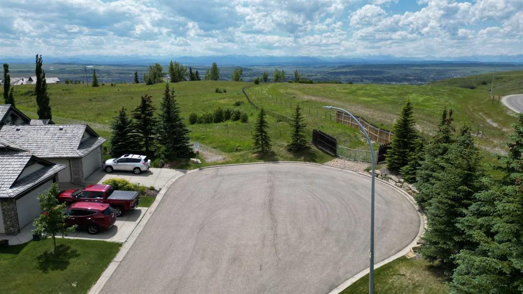 901 1A Highway, Cochrane, Alberta, T4C 2K2