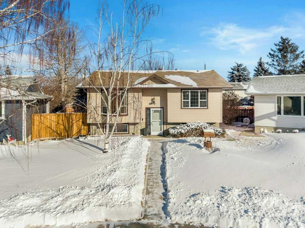 36 Doverthorn Place SE, Calgary, Alberta, T2B 2B8