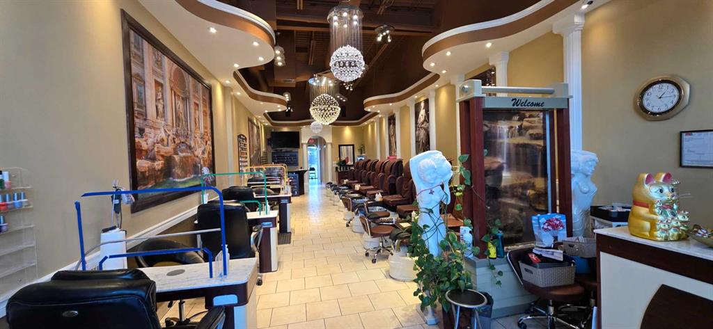 ##4 99999 Mcleod Trail SE, Calgary, Alberta, T2H0L3