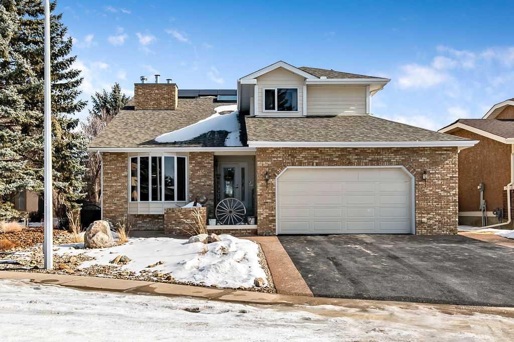 162 Woodbend Way, Okotoks, Alberta, T1S 1M1