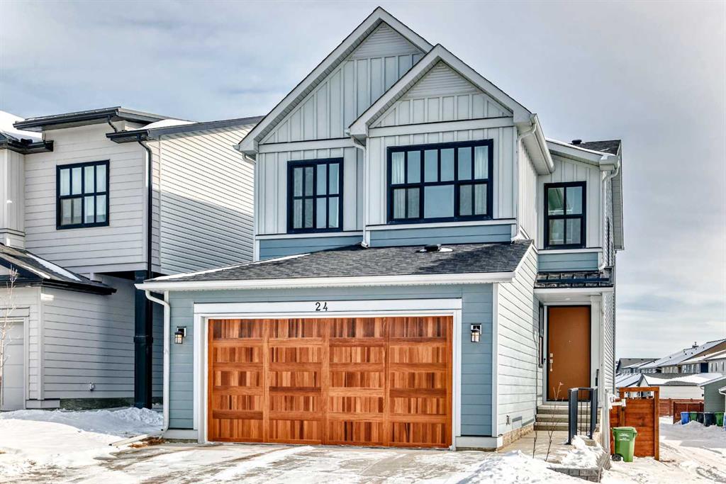 24 Royston Rise NW, Calgary, Alberta, T3L 0J2