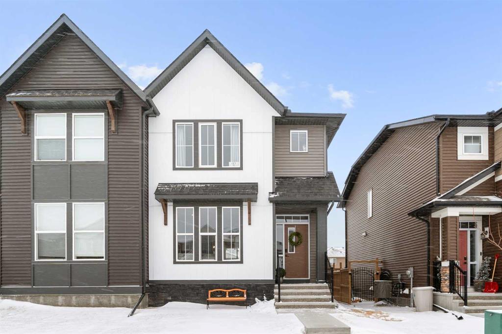 92 Wolf Gate, Okotoks, Alberta, T1S5T9