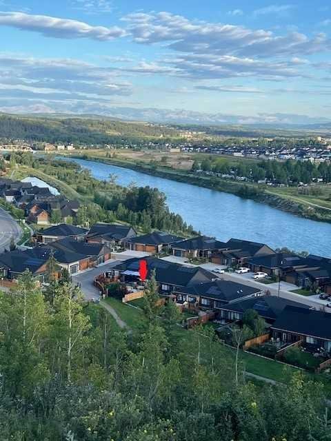 44 Riviera Court, Cochrane, Alberta, T4C 2V8