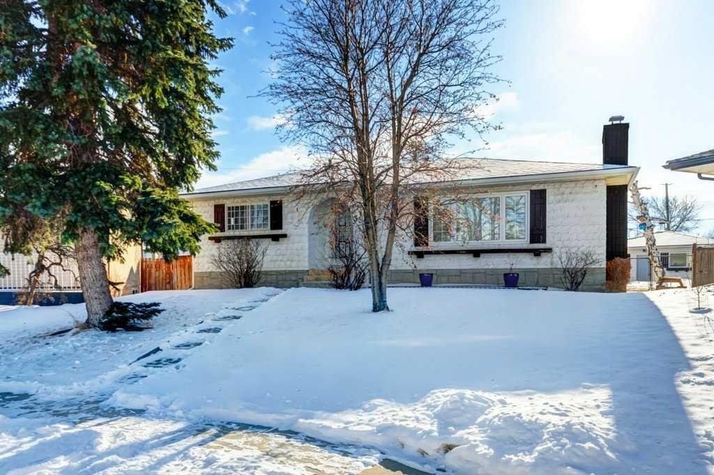 35 Penworth Place SE, Calgary, Alberta, T2A4G4
