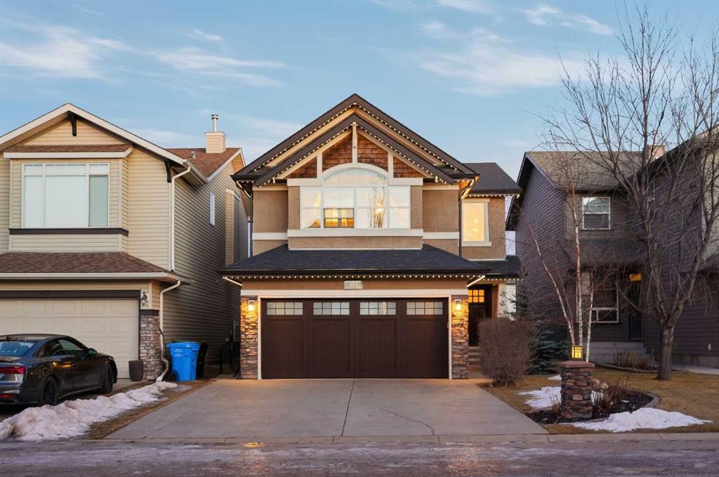 153 Cougarstone Common SW, Calgary, Alberta, T3H 5P5