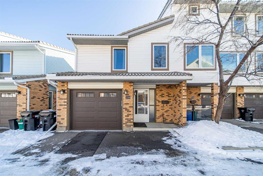 216 Coachway Lane SW, Calgary, Alberta, T3H 2V9