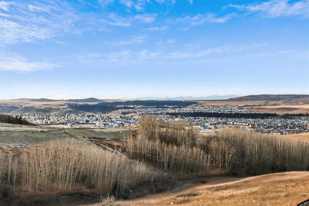 68 Heritage Ridge, Cochrane, Alberta, T4C 2J8