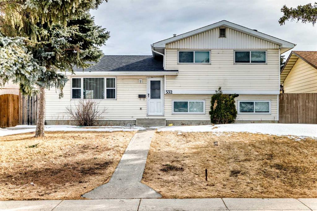 532 Rundleridge Drive NE, Calgary, Alberta, T1Y2K7