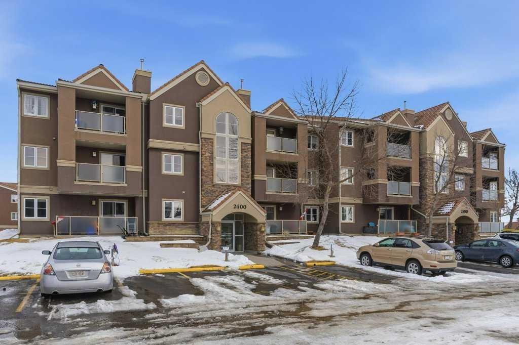 2414 Edenwold Heights NW, Calgary, Alberta, T3A 3Y2