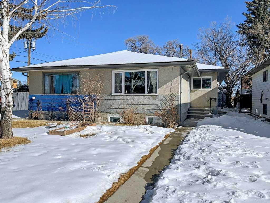 904 38 Street SW, Calgary, Alberta, T3C 1T3