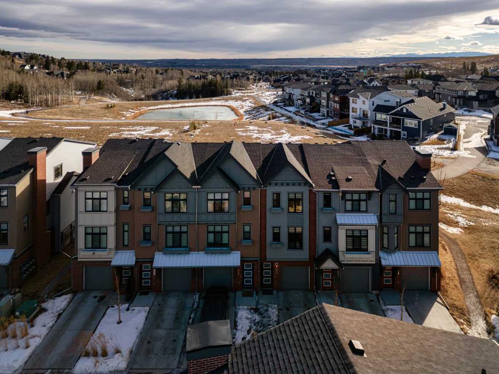 74 Spring Willow Close SW, Calgary, Alberta, T3H6E8