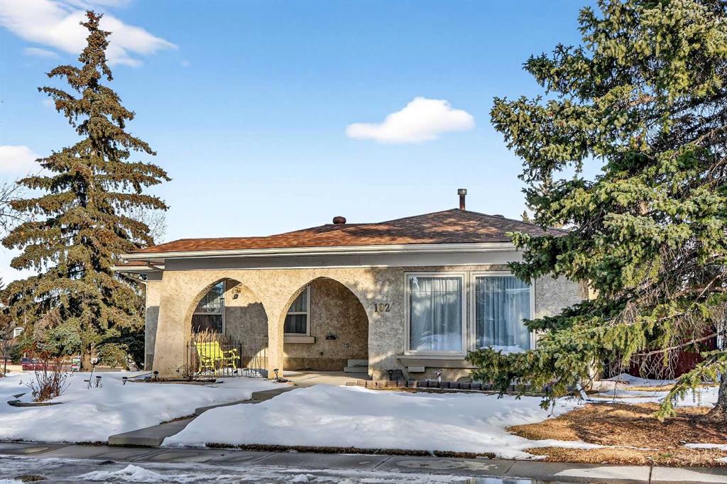 102 Canterbury Place SW, Calgary, Alberta, T2W 1P3