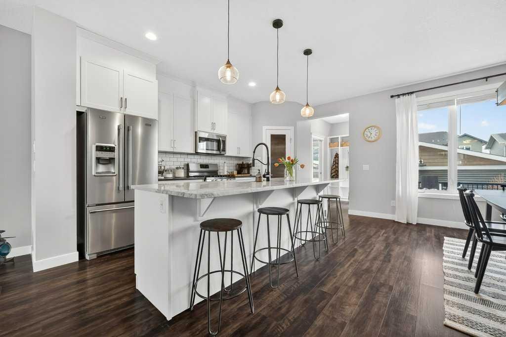 92 Fireside Crescent, Cochrane, Alberta, T4C 2A3