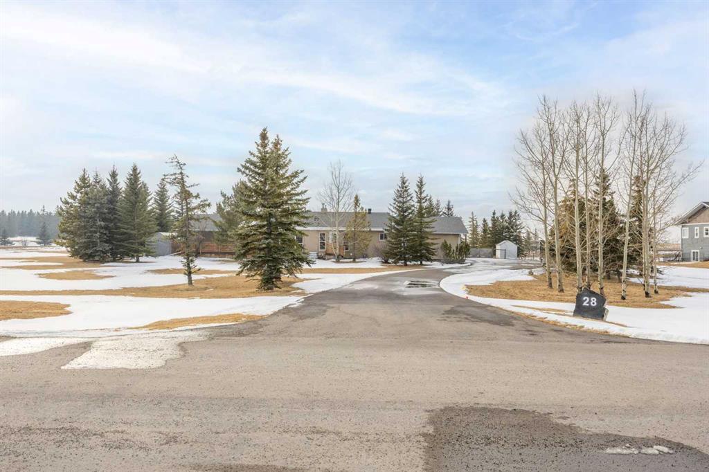 28 Crocus Ridge Point, Rural Rocky View County, Alberta, T3Z 1G4