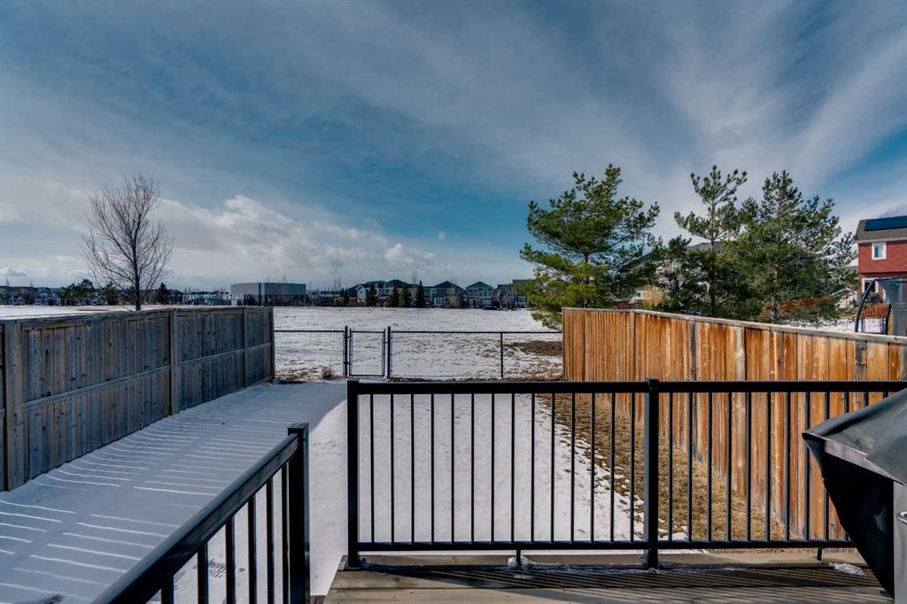 245 Auburn Crest Way SE, Calgary, Alberta, T3M 1T6