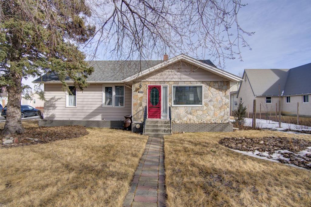 4312 2 Street W, Claresholm, Alberta, T0L 0T0