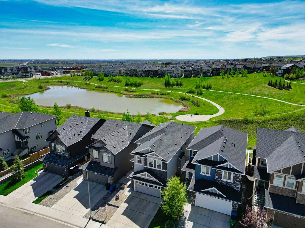104 Nolanlake View NW, Calgary, Alberta, t3R 0w3