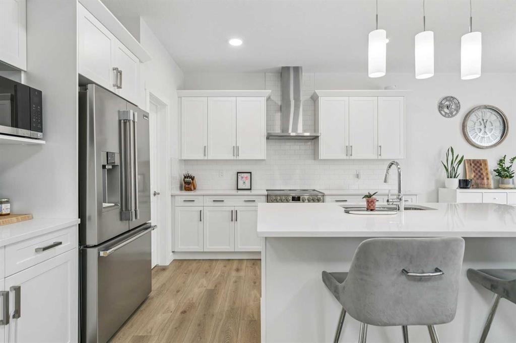 58 Saddlebred Place, Cochrane, Alberta, T4C 3E7