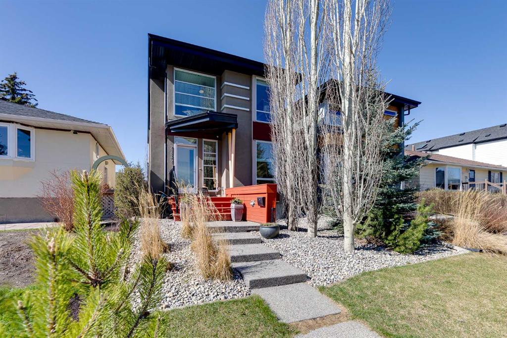 2729 Cochrane Road NW, Calgary, Alberta, T2M 4J1