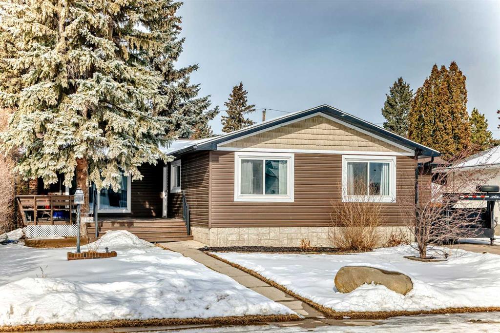 5122 44 Street, Olds, Alberta, T4H 1M3