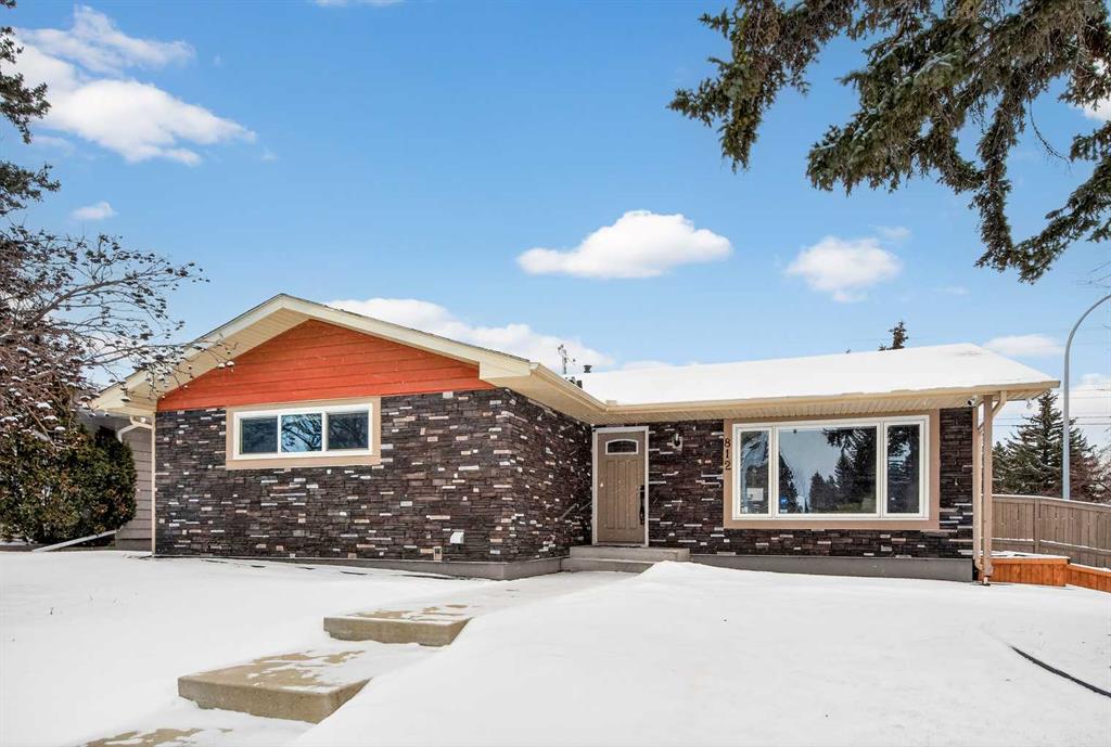 812 Acadia Drive SE, Calgary, Alberta, T2J 0C5