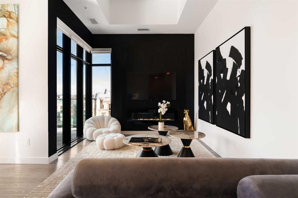 #1803 730 2 Avenue SW, Calgary, Alberta, T2P 1R8