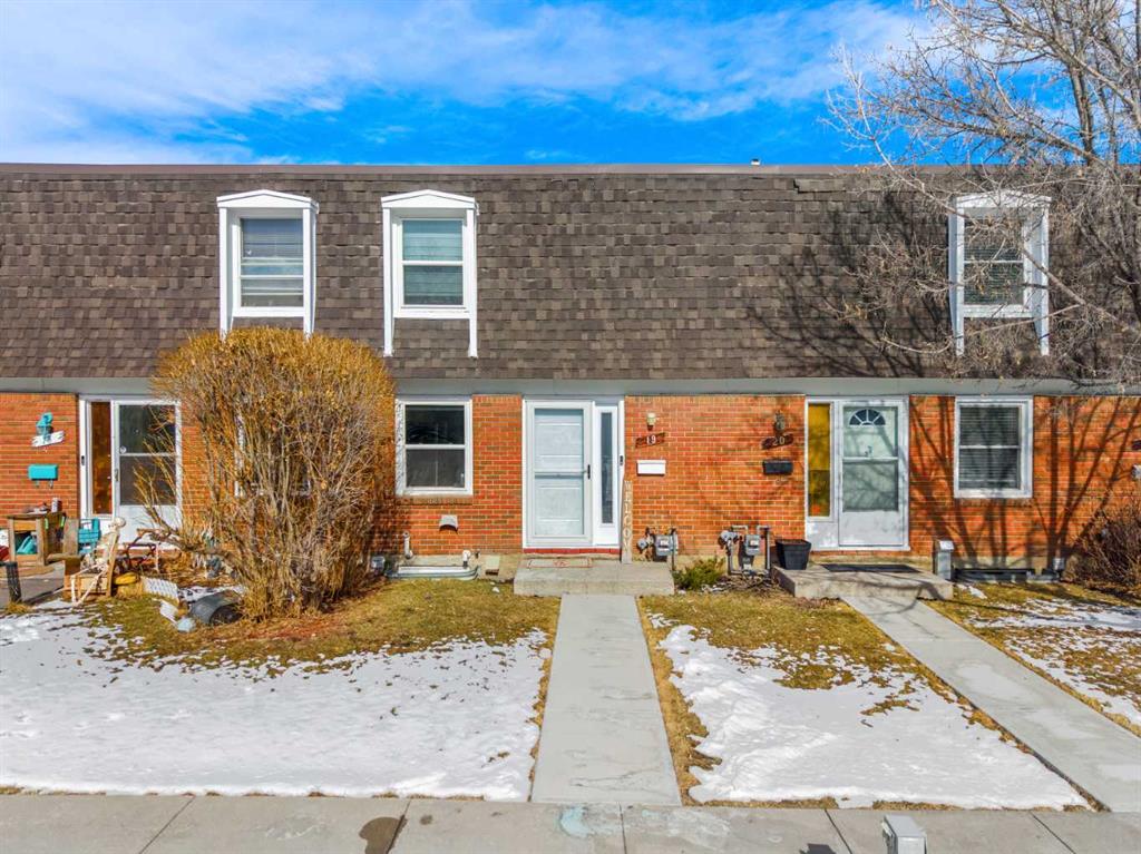 #19 330 Canterbury Drive SW, Calgary, Alberta, T2W 1H6