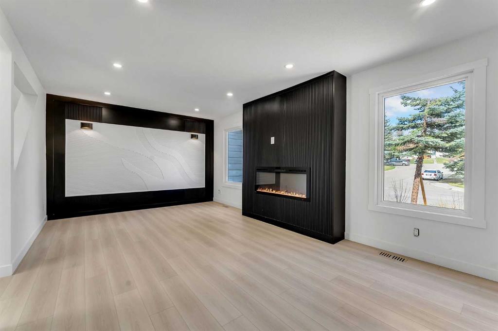 62 Deer Ridge Way SE, Calgary, Alberta, T2J 5Y6