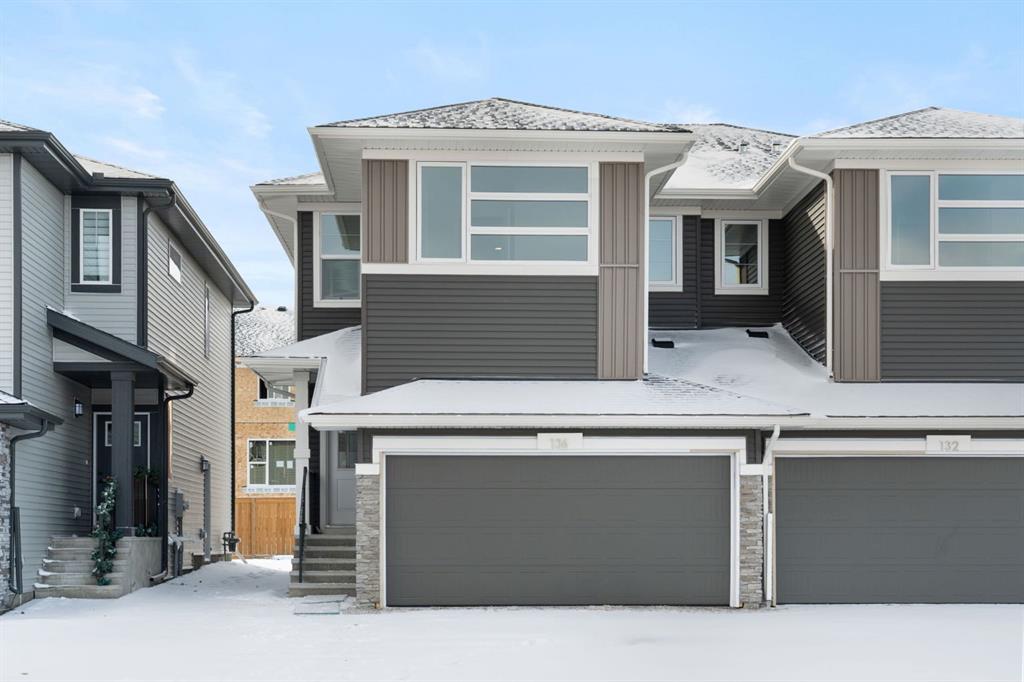 136 Southbow Village Way, Cochrane, Alberta, T4C 3J9