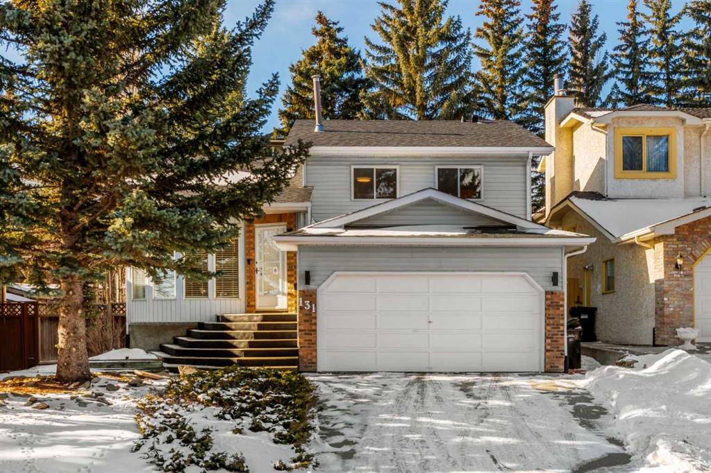 131 Stratton Crescent SW, Calgary, Alberta, T3H 1T7