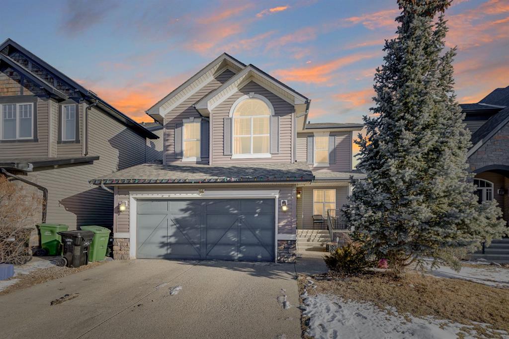 96 COUGARTOWN Close SW, Calgary, Alberta, T3H 0B3