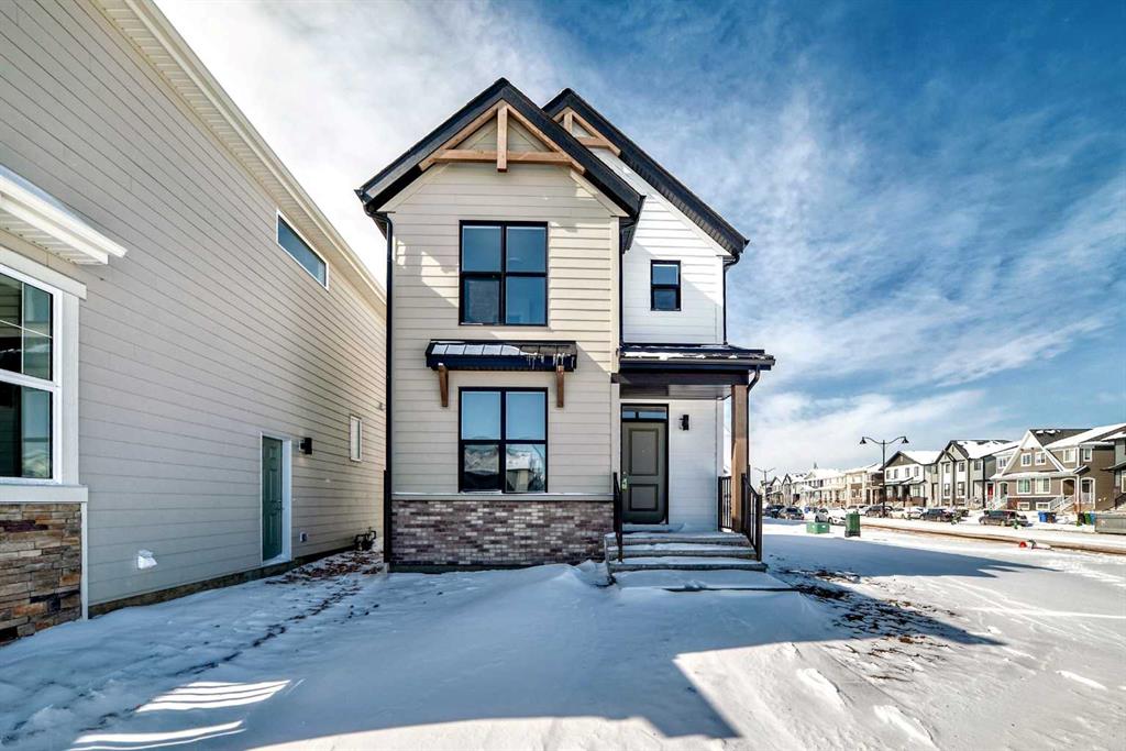 135 Magnolia Street SE, Calgary, Alberta, T3M 4C7