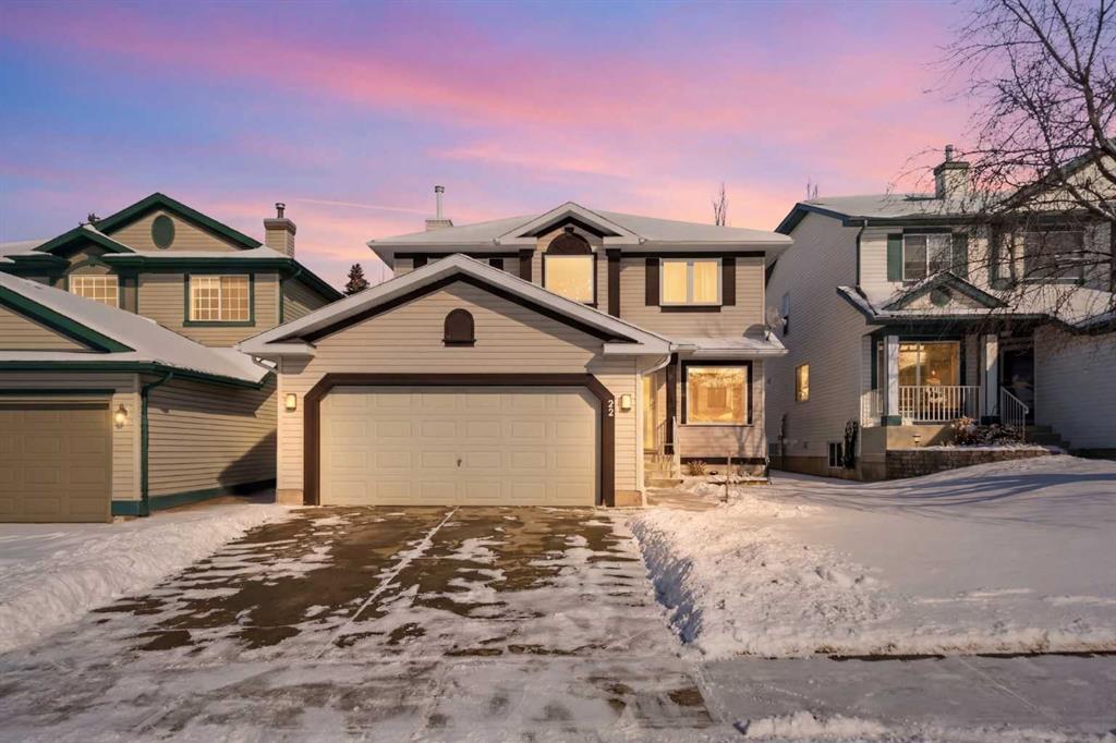 22 Scenic View Close NW, Calgary, Alberta, T3L 1Y5
