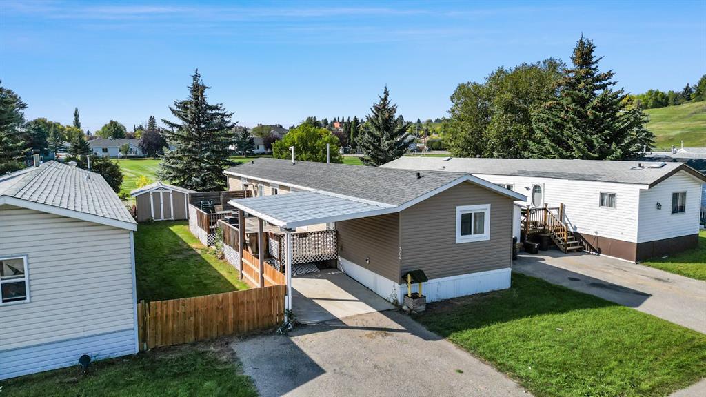 305 Stanley Avenue, Okotoks, Alberta, T1S 1M5