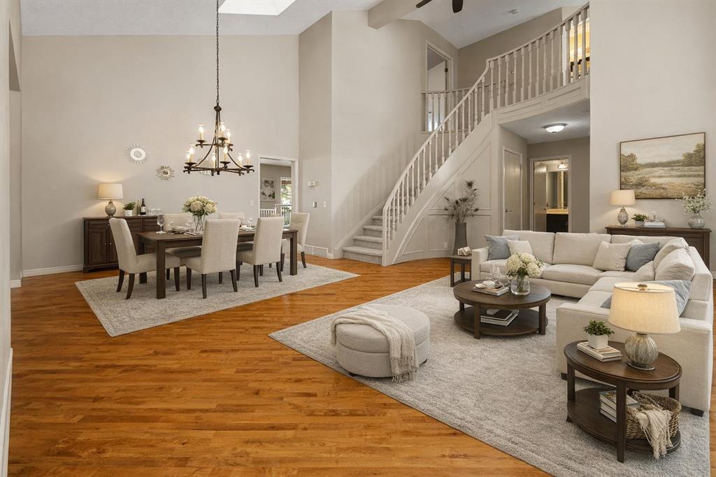 118 Sienna Hills Drive SW, Calgary, Alberta, T3H 2C8