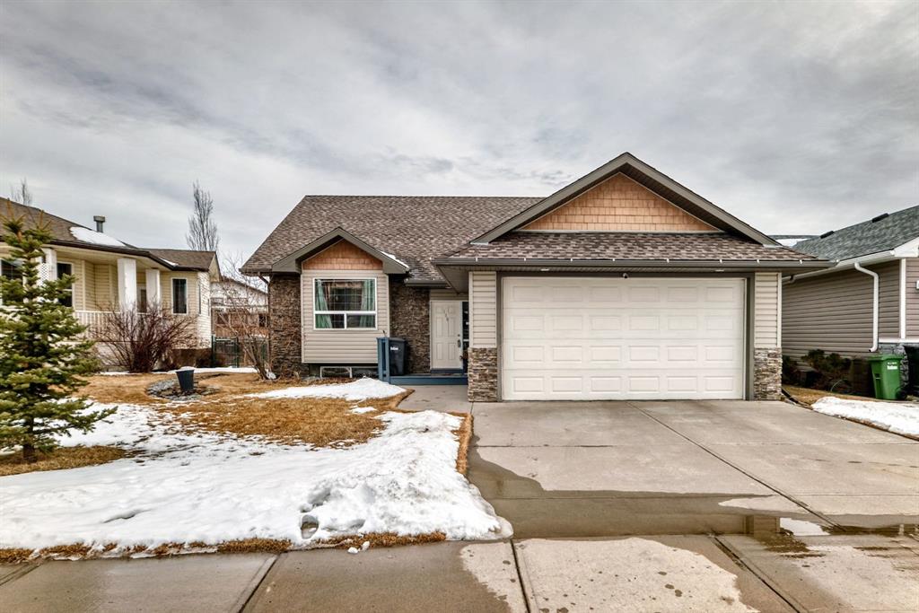 126 Strathmore Lakes Bend, Strathmore, Alberta, T1P 1Y7
