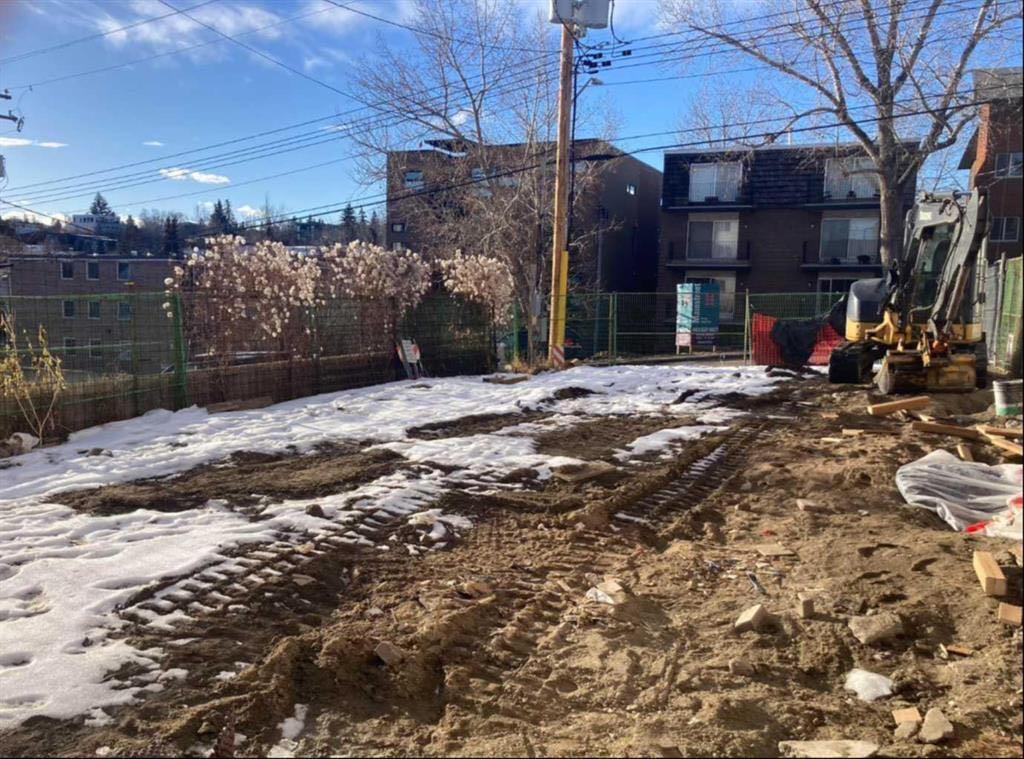 2310 17 Street SW, Calgary, Alberta, T2T 4M6