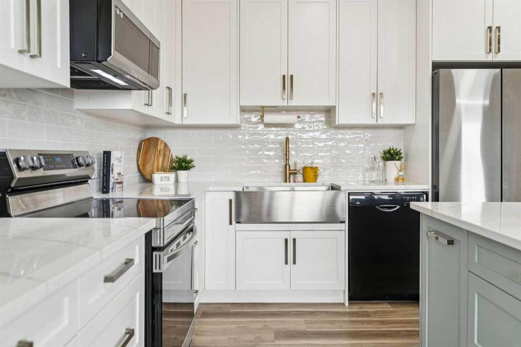 50 Riviera View, Cochrane, Alberta, T4C 0Y7