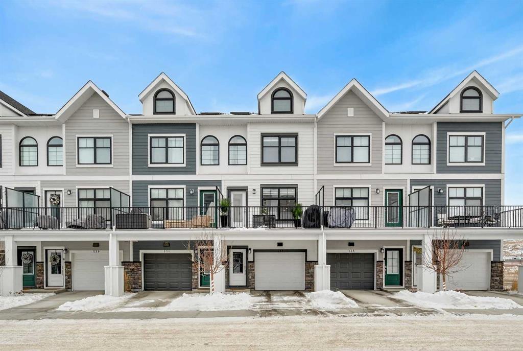 233 Les Jardins Park SE, Calgary, Alberta, T2C 5V3