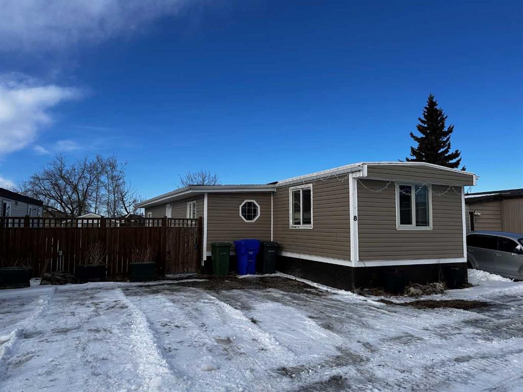 #8 5103 61 Avenue, Olds, Alberta, T4H1E6