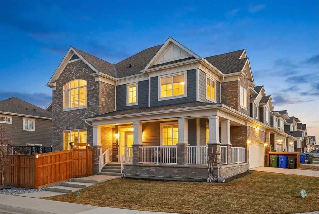 167 Yorkstone Way SW, Calgary, Alberta, T2X 4S3