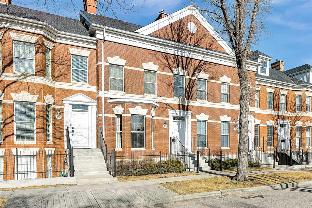 60 Inverness Square SE, Calgary, Alberta, T2Z2Z2