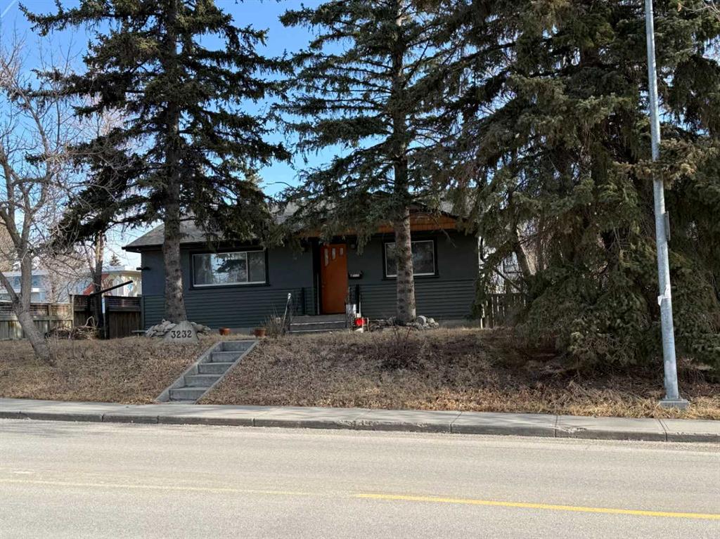 3232 Morley Trail NW, Calgary, Alberta, T2M 4H2