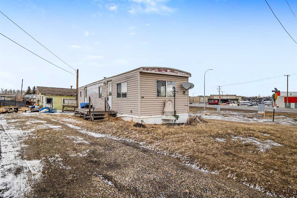 804 Center Street, Carstairs, Alberta, T0M0N0