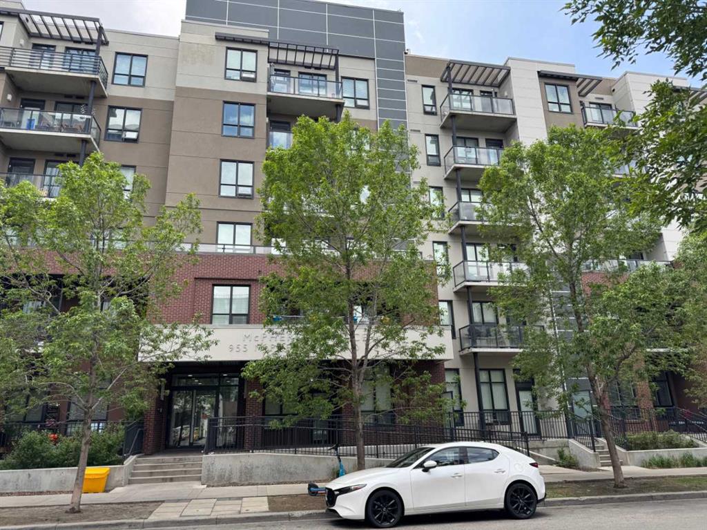 #313 955 Mcpherson Road NE, Calgary, Alberta, T3E 6V3