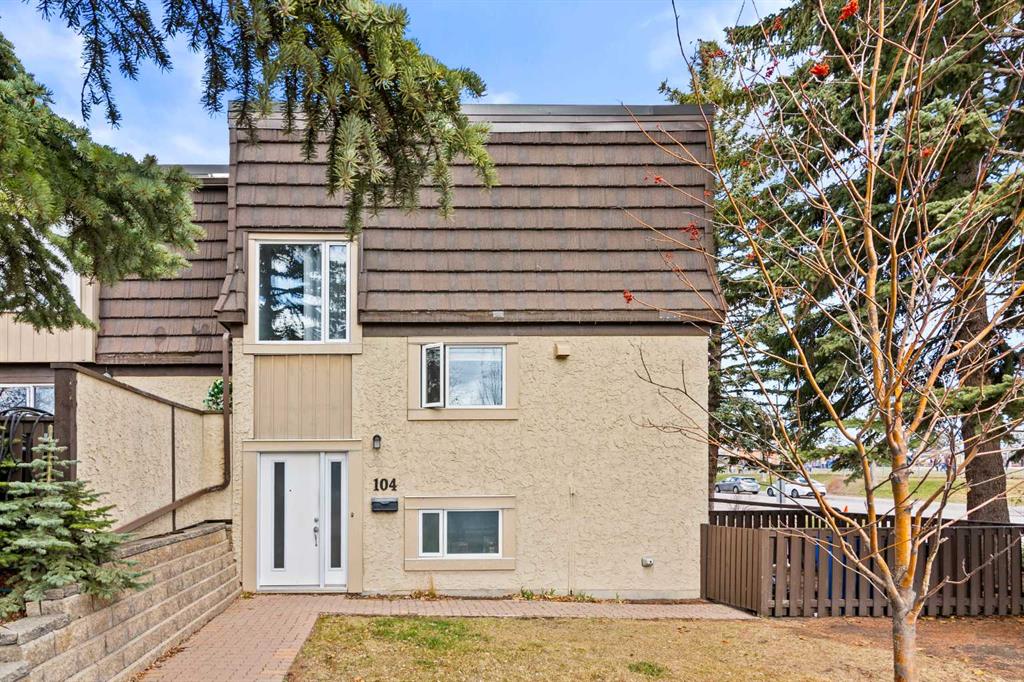 #104 3130 66 Avenue SW, Calgary, Alberta, T3E 5K8