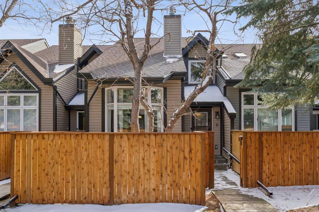 #38 12625 24 Street SW, Calgary, Alberta, T2W 4B1