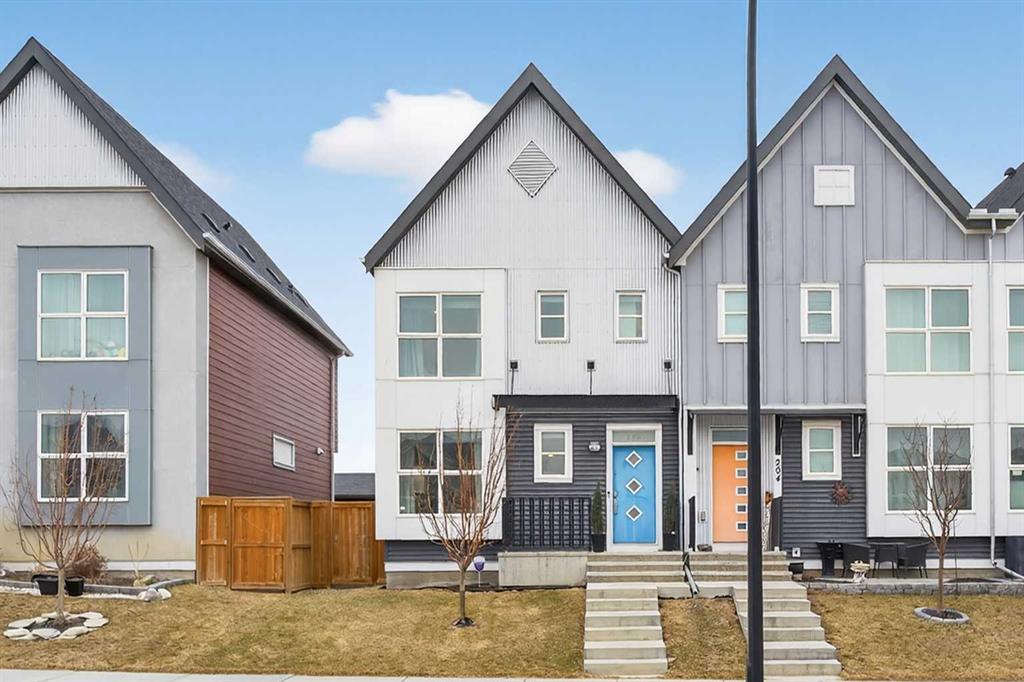196 Livingston View NE, Calgary, Alberta, T3P0Z9