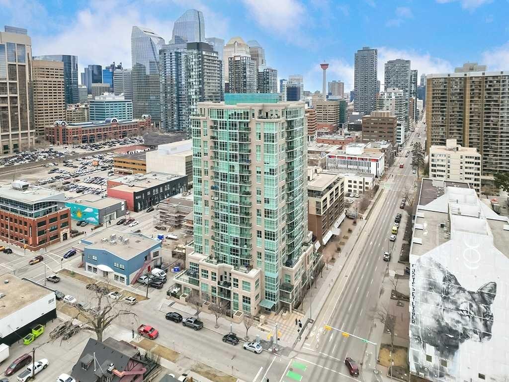 #202 788 12 Avenue SW, Calgary, Alberta, T2R 0H1