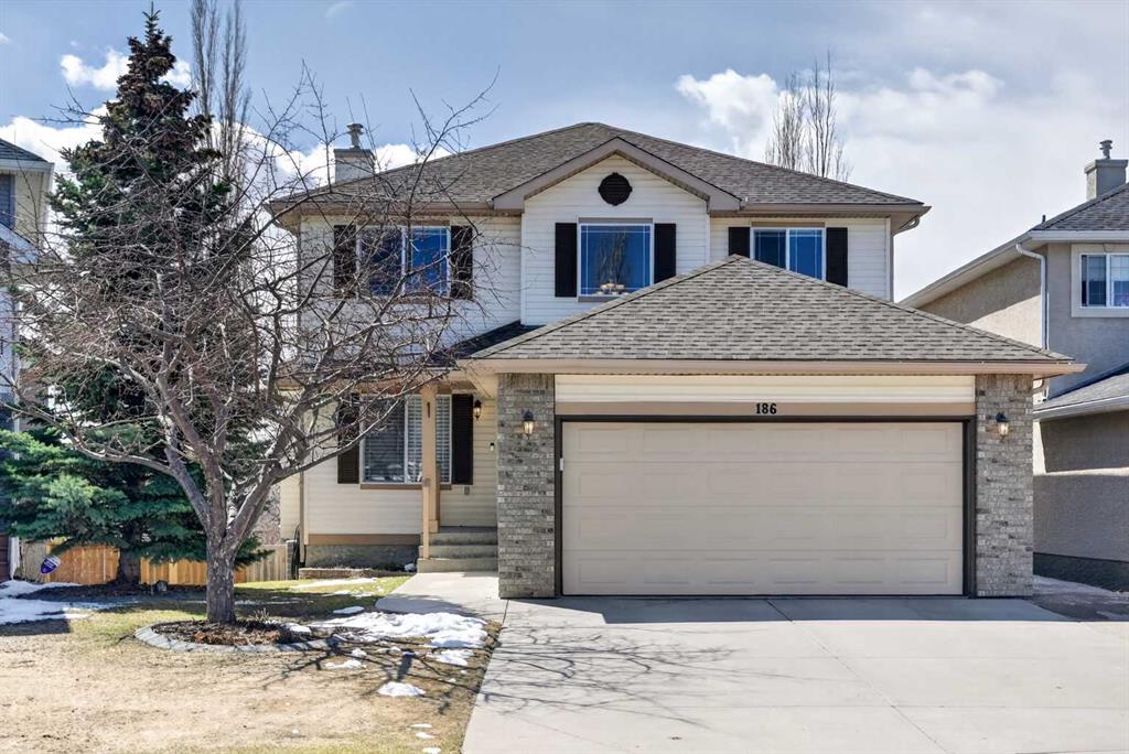 186 Royal Birkdale Crescent NW, Calgary, Alberta, T3G 5R8
